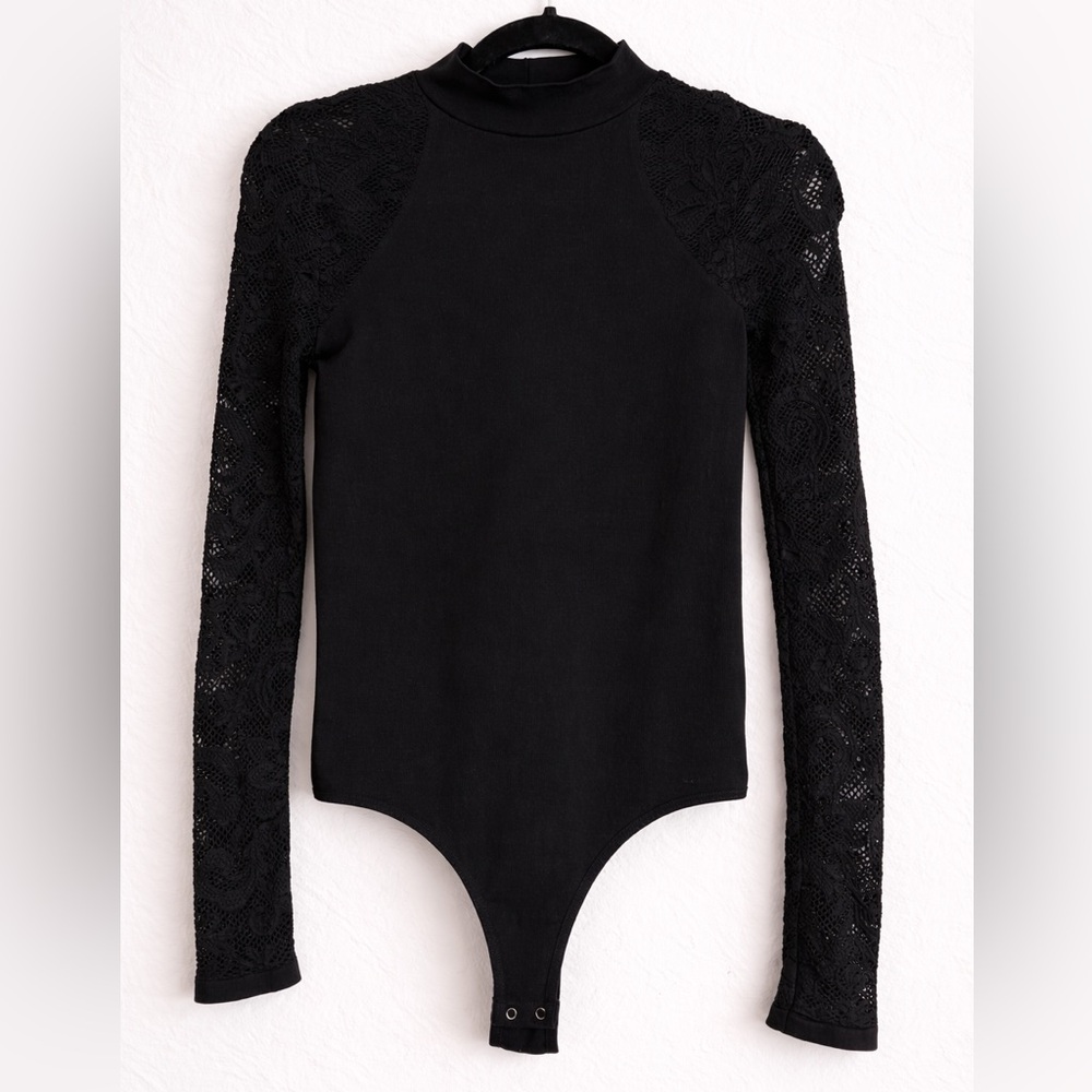 Bebe Black Lace Sleeve Mock Neck Bodysuit Long Sleeve Elegant